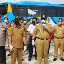 Nanang Ermanto Dampingi Gubernur Arinal Tinjau Penanganan Covid 19 Di Pelabuhan Bakauheni