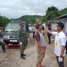 Personil Kodim 0410/KBL Siaga Di Pos Terpadu Covid-19 Pintu Perbatasan