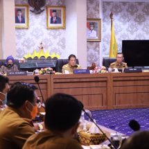 Gubernur Arinal Djunaidi Pimpin Rapat Pengembangan Dekranasda Dan UMKM Lokal
