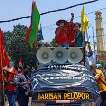 Aliansi Lampung Sambangi kantor DPRD Lampung Terkait Omnibus Law