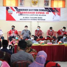 Bupati Nanang Launching Bantuan Beras Tahap II Untuk 24.941 Masyarakat Terdampak Covid-19