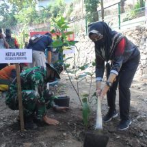TMMD Ke 109 Kodim 0410/KBL Selenggarakan Kegiatan Non Fisik Penghijauan Sungai Kampung Nusa Indah Garuntang