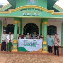 Program 2.000 Wakaf Al-Qur’an ICMI Orwil Lampung Dan ACT Lampung Membantu Penghafal Qur’an Di Lampung Timur