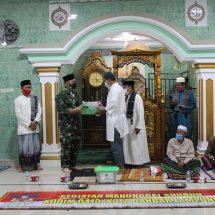 Dandim 0410/KBL Kolonel Inf Romas Herlandes Hadiri Manunggal Subuh di Masjid Ar Ridho Kota Sepang