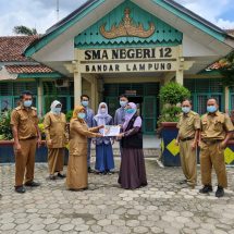 Melalui ACT Lampung, SMA Negeri 12 Ba Bantu Warga Terdampak Gempa di Majene Sulbar