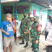 Babinsa Koramil 410-06/Kedaton Laksanakan Penegakan Prokes di Kelurahan Sukamenanti