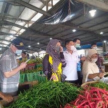 Jaga Stabiltas Harga Bahan Pokok Jelang Ramadhan, Pemprov Lampung Sidak Di Pasar Pasir Gintung