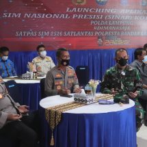Dandim 0410/KBL Kolonel Inf Romas Herlandes Hadiri Lounching Aplikasi SIM Nasional Presisi