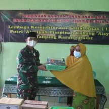 Dandim 0410/KBL Kolonel Inf Romas Herlandes Kunjungi Yayasan Panti Asuhan Aisyiyah Kelurahan Kelapa Tiga