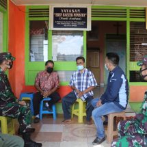 Jalin Silaturahmi, Dandim 0410/KBL Kolonel Inf Romas Herlandes Kunjungi Panti Asuhan Ebenheazer Ministry Di Kelurahan Kupang Kota