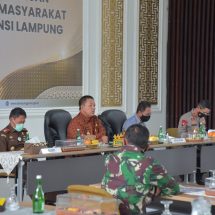 Danrem 043/Gatam Hadiri Rakor Evaluasi PPKM Mikro Di Rumah Dinas Gubernur Lampung
