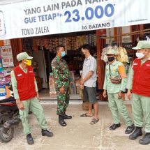 Babinsa Koramil 410-06/Kedaton Pantau  Pengendalian dan Evaluasi Perkembangan Covid-19 Di Wilayah Binaannya