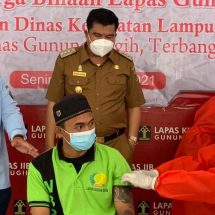Plt Kakanwil Kumham Lampung Kunker Sekaligus Pantau Vaksinasi Di Lapas II B Gungung Sugih