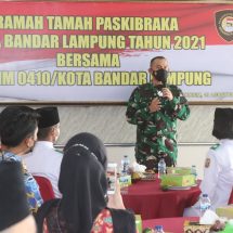 Dandim 0410/KBL Kolonel Inf Romas Herlandes Ramah Tamah Bersama Paskibraka Kota Bandarlampung