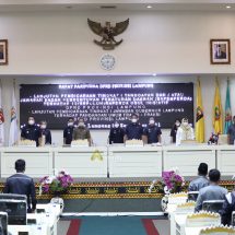 DPRD Lampung Gelar Rapat Paripurna Jawaban Atas Pemandangan Umum Fraksi Terhadap 8 Raperda Prakarsa Pemprov Lampung