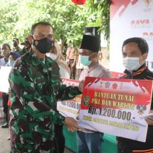 Kodim 0410/KBL Salurkan 2.700 Bantuan Tunai Pedagang Kaki Lima dan Warung Di Makodim