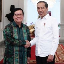 Lagu Mars FRI Rektor Universitas Teknokrat Indonesia Dr H Nasrullah Yusuf SE MBA Diterima Forum Secara Resmi