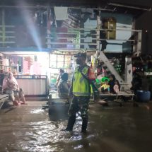 127 Rumah Warga Terendam Banjir Rob, Serda Muklis Imbau Warga Binaan Tetap Waspada
