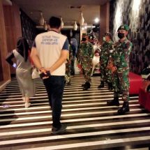 Tim Patroli Kodim 0410/KBL Bersama Satgas Covid -19 Bandar Lampung Gelar Operasi Yustisi Di Tempat Hiburan Malam