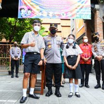 Pelajar Senang Belajar Tatap Muka, Kapolri: Fokus Gapai Cita-Cita Agar Jadi Kebanggaan Keluarga