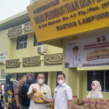 Bazar Rebo Disperindag Lampung Gelar Operasi Minyak Goreng Satu Harga Kemasan Premium