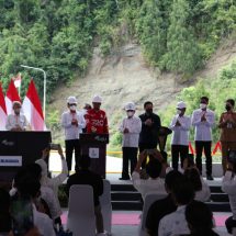 Presiden Jokowi Resmikan PLTA Poso dan PLTA Malea, Sistem Kelistrikan Sulawesi Kian Andal dan Hijau