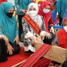Ketua TP PKK Hj.Winarni Imbau Kembangkan Literasi Di Lampung Selatan