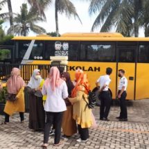 Pemkab Lamsel Berikan Fasilitas Bus Sekolah Bagi Anak Berkebutuhan Khusus