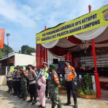 Jelang Arus Balik Lebaran, Personel Kodim 0410/KBL Bantu Laksanakan Pengamanan Di Wilayahnya
