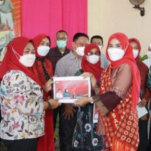 Duta Swasembada Gizi Hj.Winarni Berikan  Sosialisasi dan Penyuluhan Pencegahan Stunting Di Kecamatan Natar