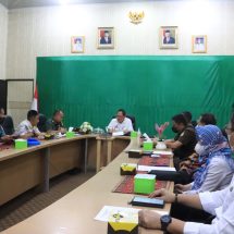 Asisten Pemerintahan dan Kesra Qudratul Ikhwan Pimpin Rapat Persiapan Harkitnas