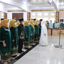 Ketua Umum LKKS Provinsi Riana Sari Arinal Lantik dan Kukuhkan Pengurus LKKS dan DPD Lasqi Lampung Utara