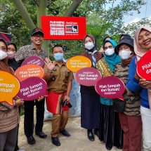 Penandatanganan Komitmen Pilot Project Bank Sampah, Kolaborasi Kota Metro dan CCEP Indonesia