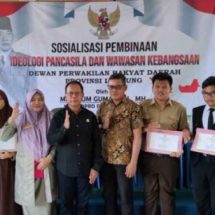 Ketua DPRD Lampung Mingrum Gumay Gelar Sosperda Di SMKN 1 Terbanggi Besar