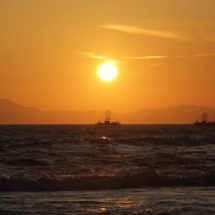 Ini Dia Pantai Gratis Di Kalianda, Sensasi Unik, View Indah Sambil Kulineran