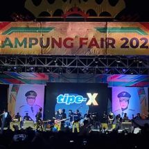 Tipe-X Di Lampung Fair PKOR Wayhalim Keren, Sukseskan Hibur Pengunjung