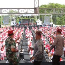 Pemkab Lampung Selatan Gelar Tari Tradisional Massal Di Hari Jadi Ke 66 Kabupaten Lamsel Tahun 2022