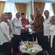 Pemprov Lampung Serahkan Surat Audensi Dengan Mensos RI, Terkait Usulan Calon Pahlawan Nasional KH. Ahmad Hanafiah