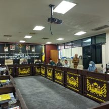 Dilarang Dagang, Puluhan Pedagang Sekitar RSUDAM Datangi Komisi I DPRD Lampung