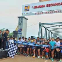 Gubernur Arinal Kibarkan Bendera Start di Pringsewu Haritage Fun Run 10K and 5K