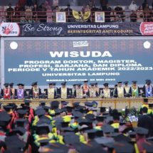 Unila Luluskan 879 Mahasiswa Dari Berbagai Jenjang dan Program Studi