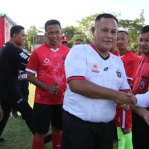 Bupati Nanang Ermanto Ajak Masyarakat Jaga Kebugaran Tubuh di Pertandingan Sepak Bola Candipuro