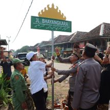 Kapolres Lampung Timur Resmikan Jalan Bhayangkara di Kecamatan Jabung