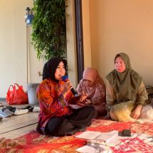 dr. Zam Zanariah,Sp.S.M,Kes Kawal Kegiatan Pengajian Rutin MW Forhati Lampung