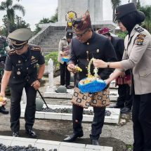 Dandim 0410/KBL Hadir dan Ikuti Upacara Peringatan HUT-341 Kota Bandar Lampung