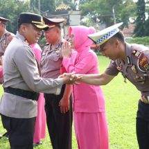 Naikkan Pangkat 50 Personil, Ini Pesan Kapolres Lampung Timur