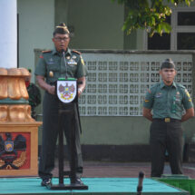 Upacara Bulanan Danrem 043/Gatam Sampaikan Amanat Panglima TNI