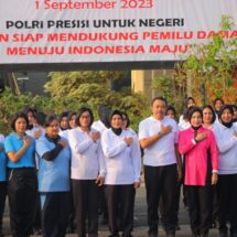 HUT Polwan RI Ke 75 Gelar Olahraga Bersama, Jalin Kekompakan di Polda Lampung