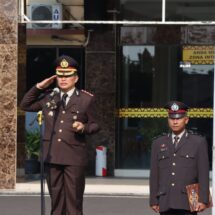 Kapolresta Bandar Lampung Kombes Pol Ino Harianto,S.I.K.M.M. Pimpin Upacara Peringatan Hari Kesaktian Pancasila