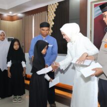 Syukuran Gedung Baru SPKT, Kapolresta Bandar Lampung Santuni Anak Yatim Piatu